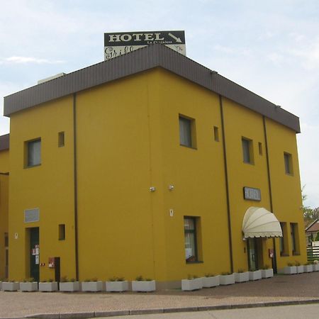 Hostiliae Ciminiera Hotel Ostiglia Екстер'єр фото