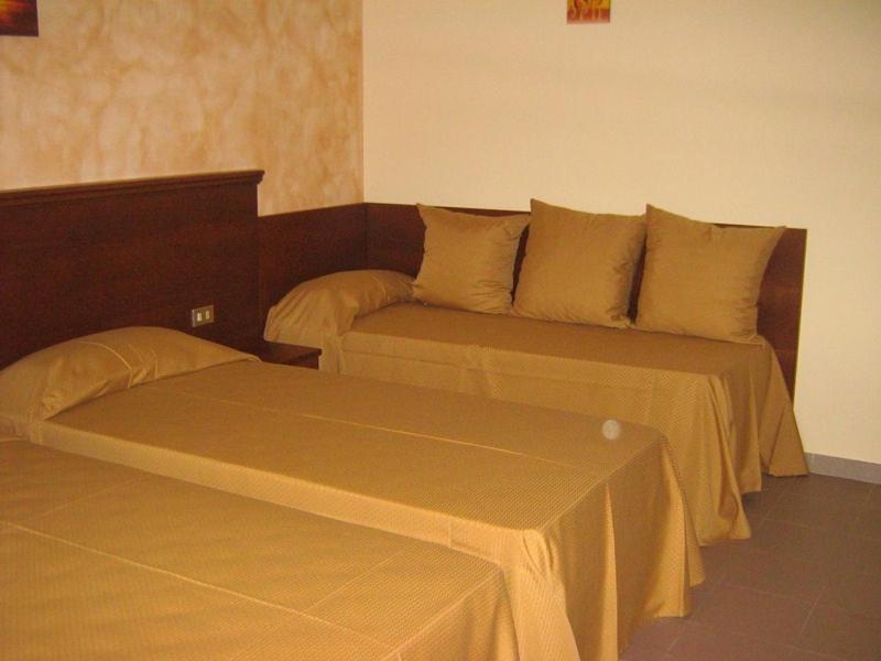 Hostiliae Ciminiera Hotel Ostiglia Екстер'єр фото