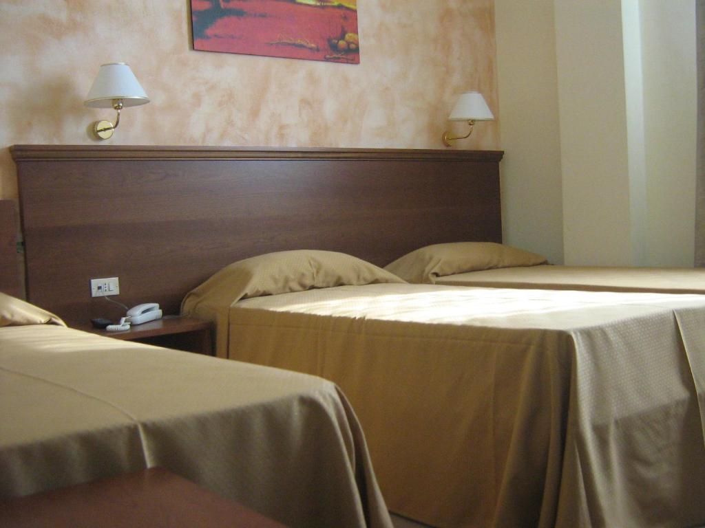 Hostiliae Ciminiera Hotel Ostiglia Екстер'єр фото